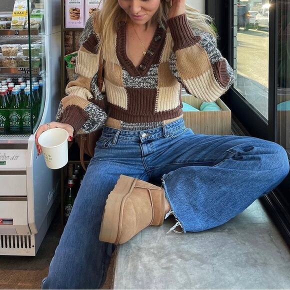 For love and lemons checker print Knit Sweater crop top - Picture 2 of 8